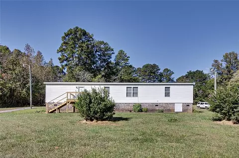 3181 Lark Dr, Denton, NC 27239 photo 46