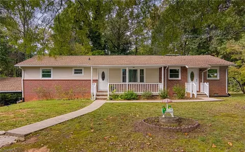 3719 Maverick St, Winston Salem, NC 27106