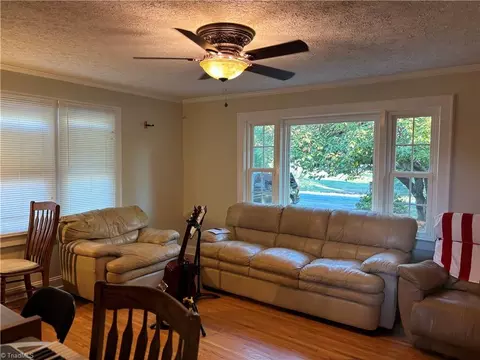 Living - 470 Dobbins Mill Rd, Elkin, NC 28621 photo 2 of 4