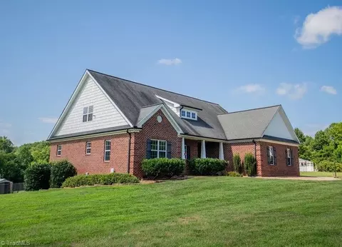 4105 Double B Trl # -4, Hamptonville, NC 27020