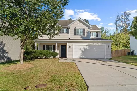 4040 Banbridge Dr, High Point, NC 27260