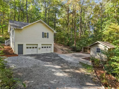 Exterior - 104 Max Moore Rd, Thomasville, NC 27360 photo 6 of 7