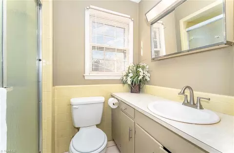 Bath - 1920 Echo Trl, Pfafftown, NC 27040 photo 1 of 2