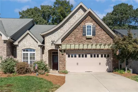 129 Lake Louise Dr, Mocksville, NC 27028