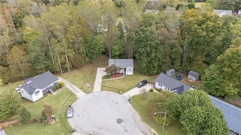 View/Area - 18 Candlestick Dr, Thomasville, NC 27360 photo 5 of 7