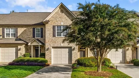 6106 Morgan Ashley Dr, Greensboro, NC 27410