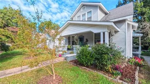 2055 Academy St W, Winston Salem, NC 27103