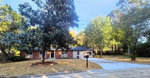 1800 Arden Pl, High Point, NC 27265