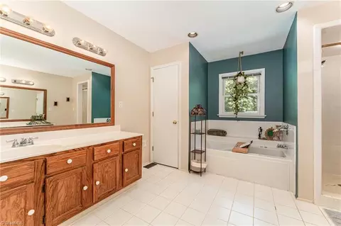 Bath - 8906 Royclift Rd, Colfax, NC 27235 photo 3 of 4