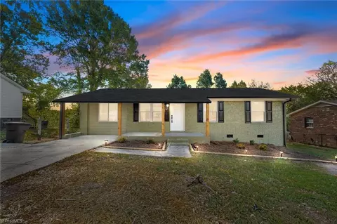1226 Lewis St, Eden, NC 27288