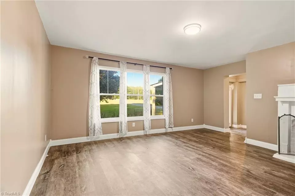Living - 1040 Beckham Rd, Salisbury, NC 28147 photo 1 of 3