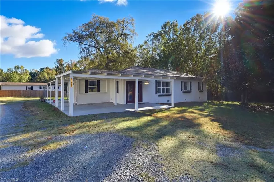 Exterior - 1040 Beckham Rd, Salisbury, NC 28147 photo 3 of 7