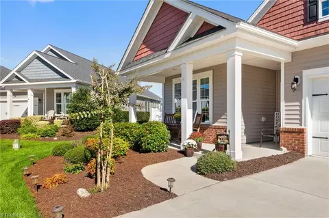 Exterior - 5309 Quartz Ave, Clemmons, NC 27012 photo 4 of 13