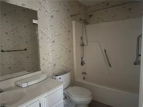 Bath - 159 Old Mill Rd, High Point, NC 27265 photo 1 of 2