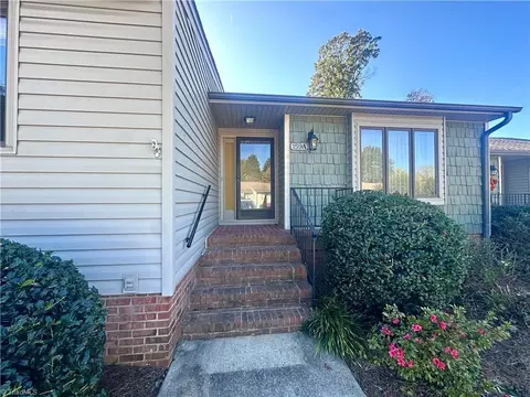 159 Old Mill Rd, High Point, NC 27265