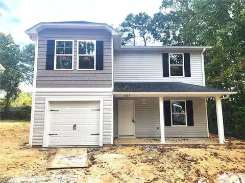 1727 Lamb Ave, High Point, NC 27260