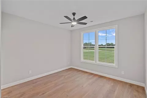 Bedroom - 151 Rimrock Rd, Harmony, NC 28634 photo 4 of 4