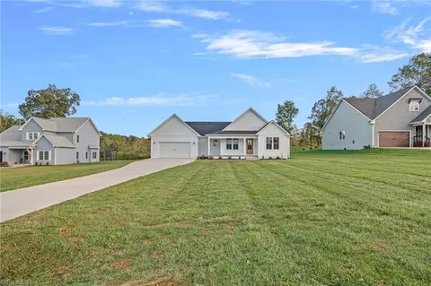 Exterior - 151 Rimrock Rd, Harmony, NC 28634 photo 9 of 9