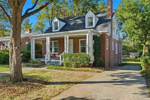 2208 Wright Ave, Greensboro, NC 27403