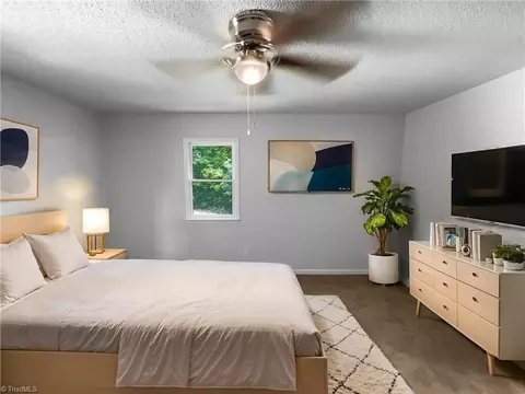 Bedroom - 2286 Lynn Cir, Trinity, NC 27370 photo 1 of 7
