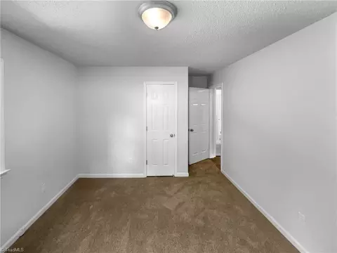 Bedroom - 2286 Lynn Cir, Trinity, NC 27370 photo 6 of 7