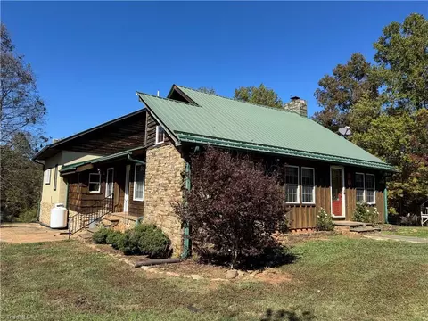 150 Teardrop Acres Way, Elkin, NC 28621