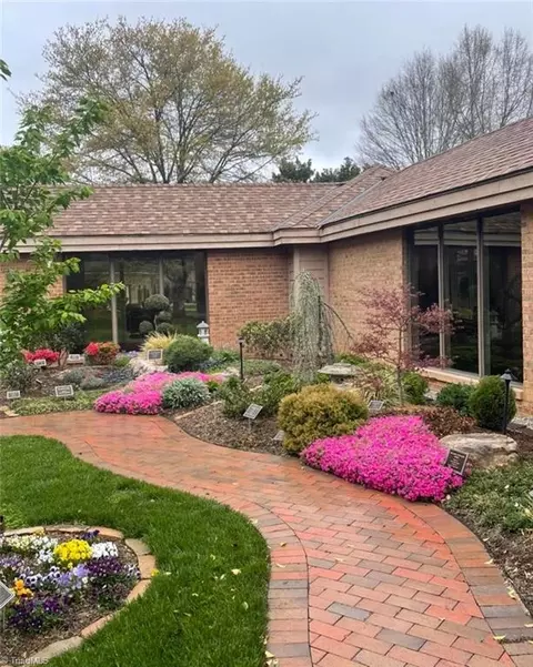 Exterior - 2312 Bermuda Village Dr, Bermuda Run, NC 27006 photo 2 of 2