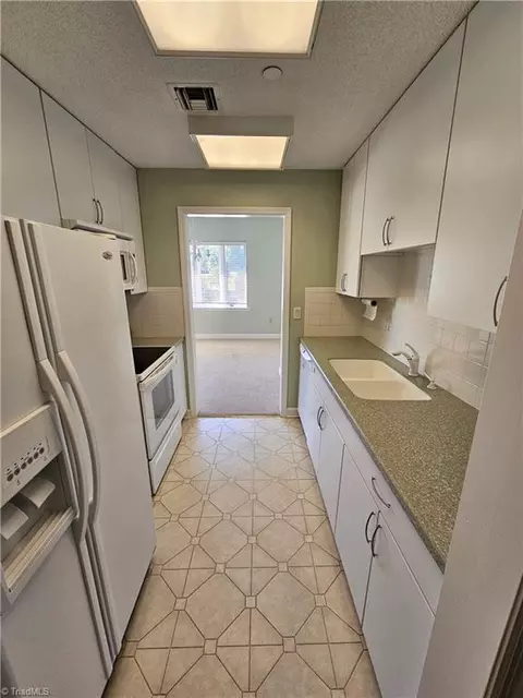 Kitchen - 2312 Bermuda Village Dr, Bermuda Run, NC 27006 photo 1 of 3