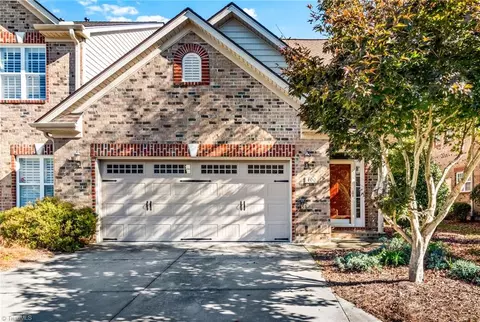 400 Southlake Ct, Lexington, NC 27295