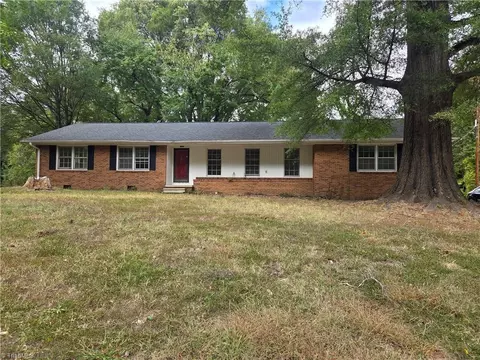 1917 Edgewood Ave, Burlington, NC 27215