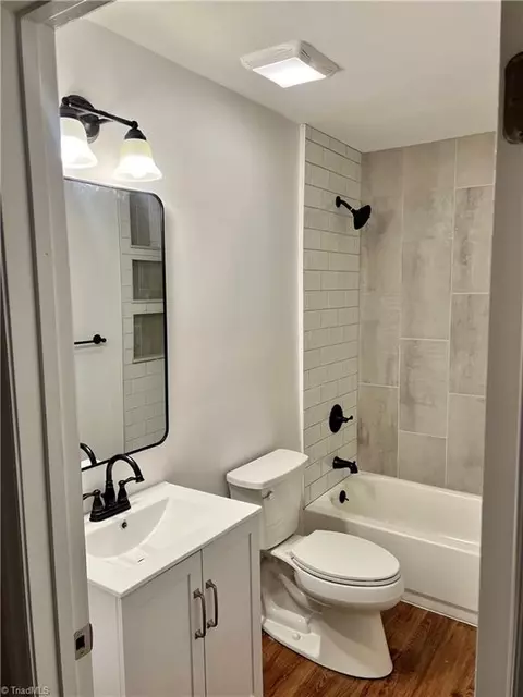 709 Habersham Rd, High Point, NC 27260