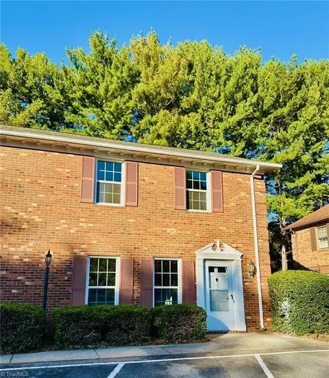 3111 Burke Mill Ct, Winston Salem, NC 27103