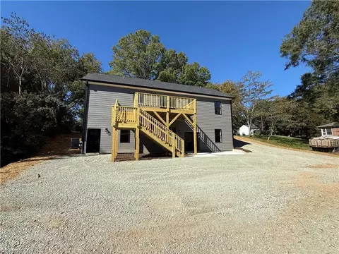 527 Tarleton Ave, Burlington, NC 27215 photo 3