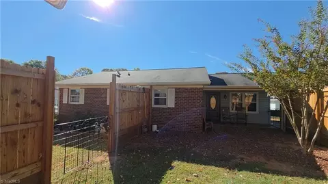 205 Greystone Dr, King, NC 27021 photo 1