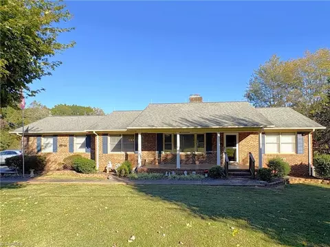 613 Barker Rd, Reidsville, NC 27320