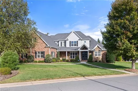 5611 Goldenberry Ct, Winston Salem, NC 27106