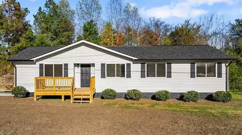 417 Gantwood Ln, Gibsonville, NC 27249