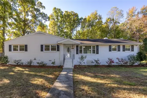 4901 Sedgelane Dr, Greensboro, NC 27407