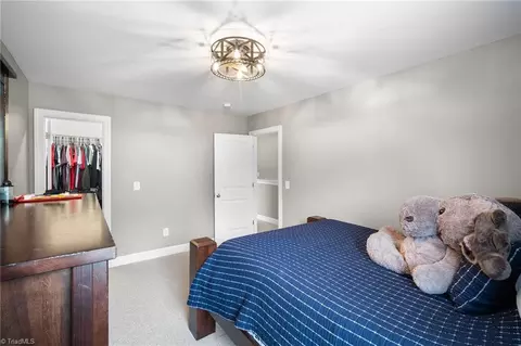 Bedroom - 2350 Birch View Dr, High Point, NC 27265 photo 7 of 8