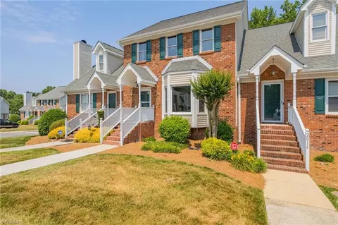 2018 Hearthwood Ct, Greensboro, NC 27407