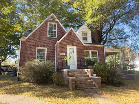 110 Harris Ave, Elkin, NC 28621