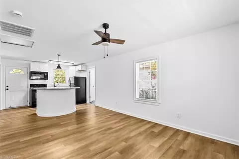 Living - 1423 Commerce Ave E, High Point, NC 27260 photo 2 of 5