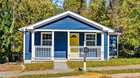 Exterior - 1423 Commerce Ave E, High Point, NC 27260 photo 2 of 8