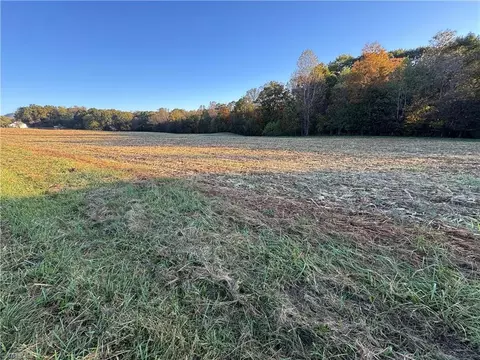 8 10 Acres Brown Rd, King, NC 27021 photo 17
