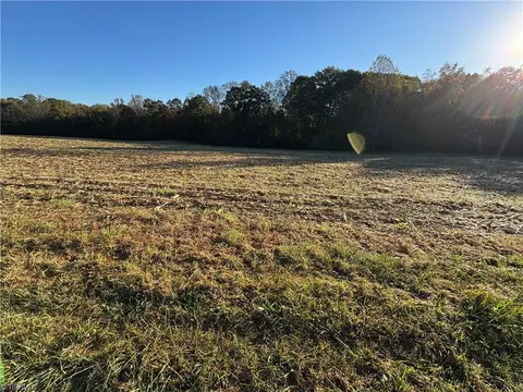 8 10 Acres Brown Rd, King, NC 27021 photo 16