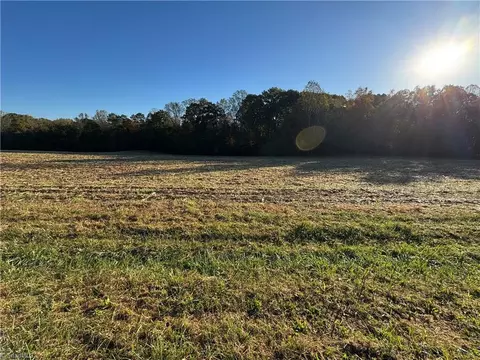 8 10 Acres Brown Rd, King, NC 27021 photo 11