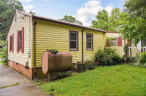 Exterior - 712 Cliffside Ave, High Point, NC 27260 photo 3 of 3