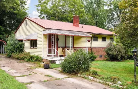 712 Cliffside Ave, High Point, NC 27260