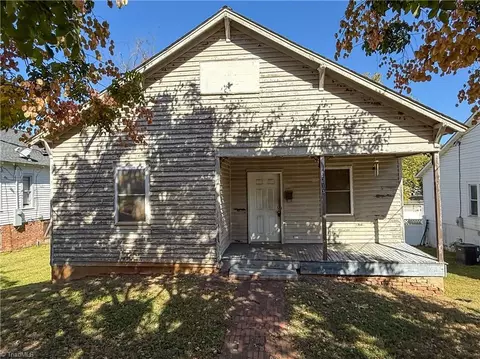 213 Monmouth St E, Winston Salem, NC 27127