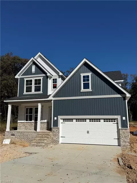 1392 Ouray Dr, Kernersville, NC 27284